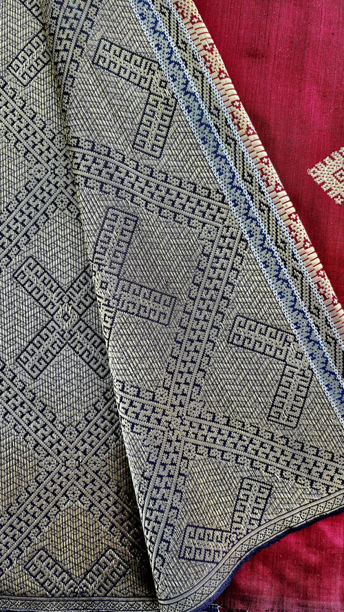 SB-04 Minangkabau shoulder cloth