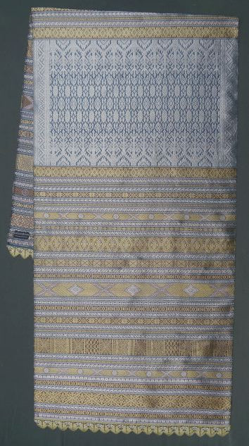 SB-15 Minangkabau selendang (tarawai)