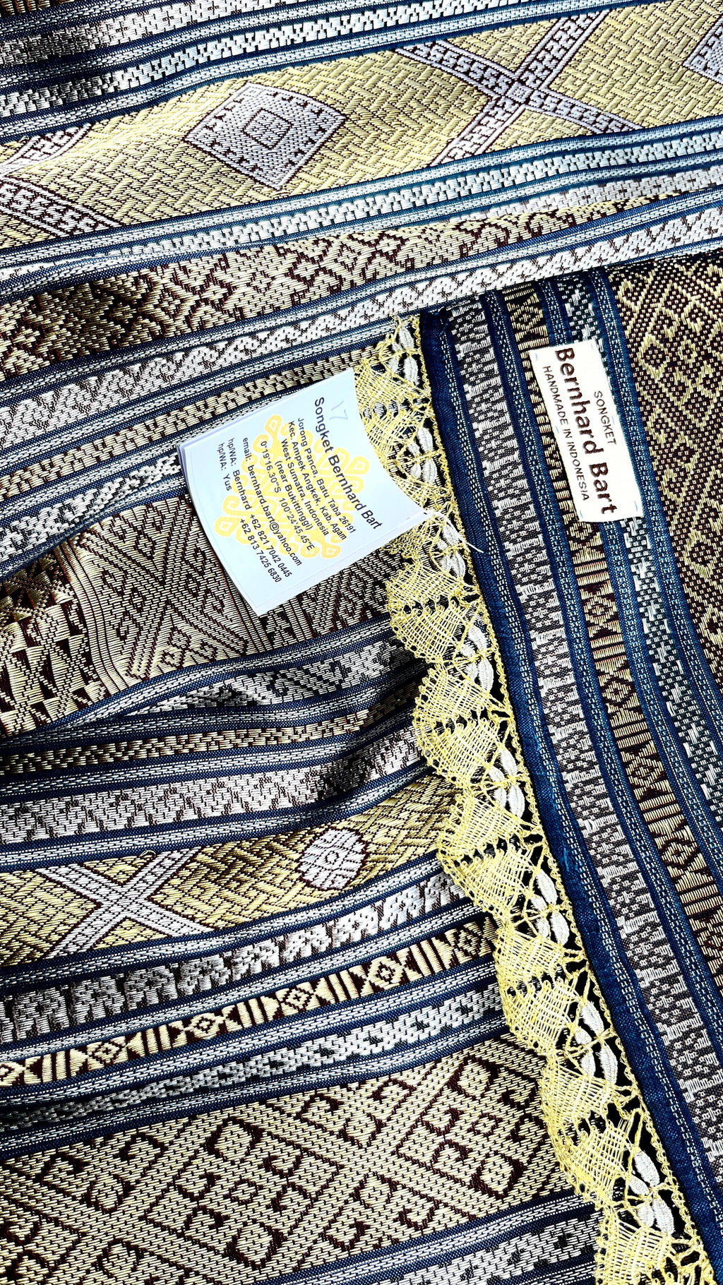 SB-15 Minangkabau selendang (tarawai)