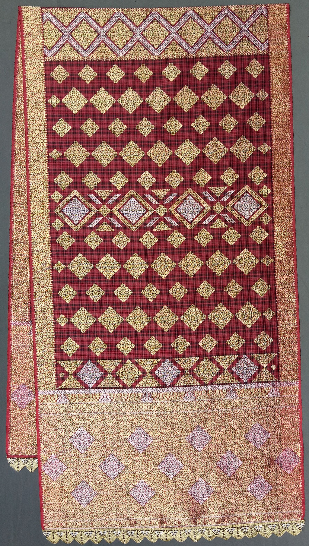 SB-22 Minangkabau selendang