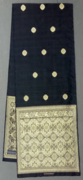 SB-52 scarf with Palembang motif