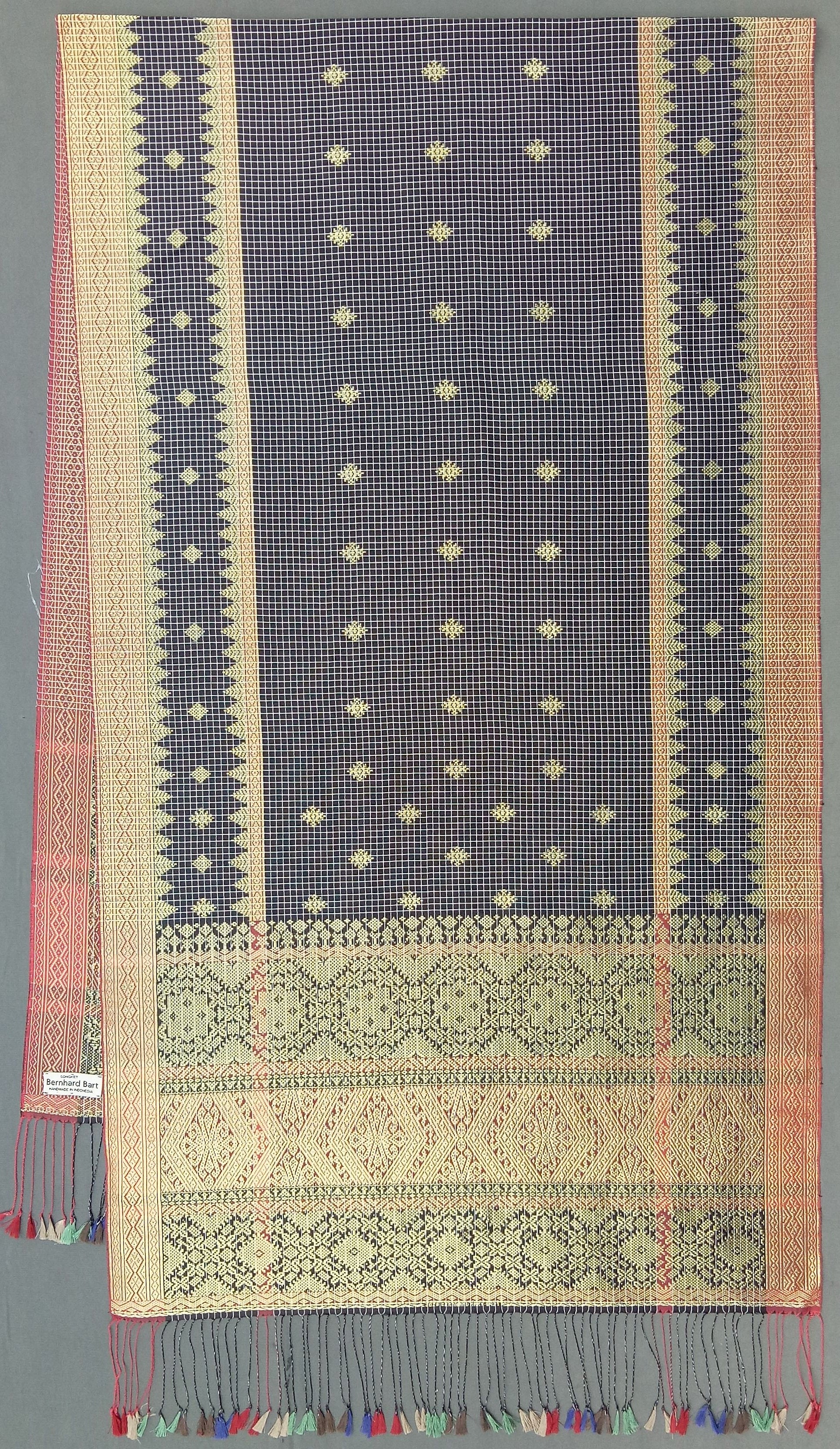 SB-54 Minangkabau selendang