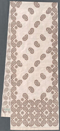 SB-56 scarf with Paisley motif